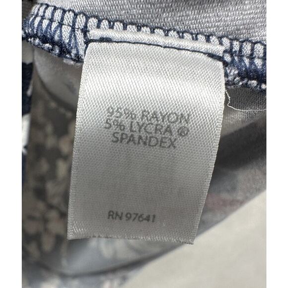 J Jill Dress Wearever Collection Sz Small Blue Floral Print Soft Perfect TShirt - Picture 6 of 10